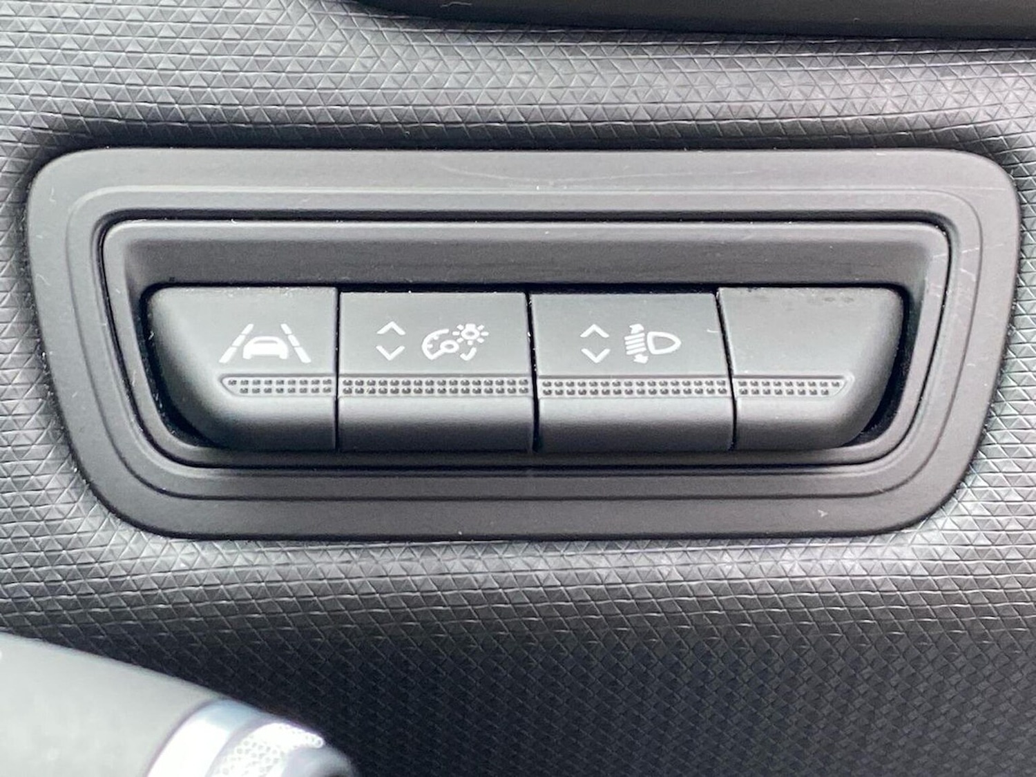 Used Renault Clio 2021 for sale - 77789576: Photo 22