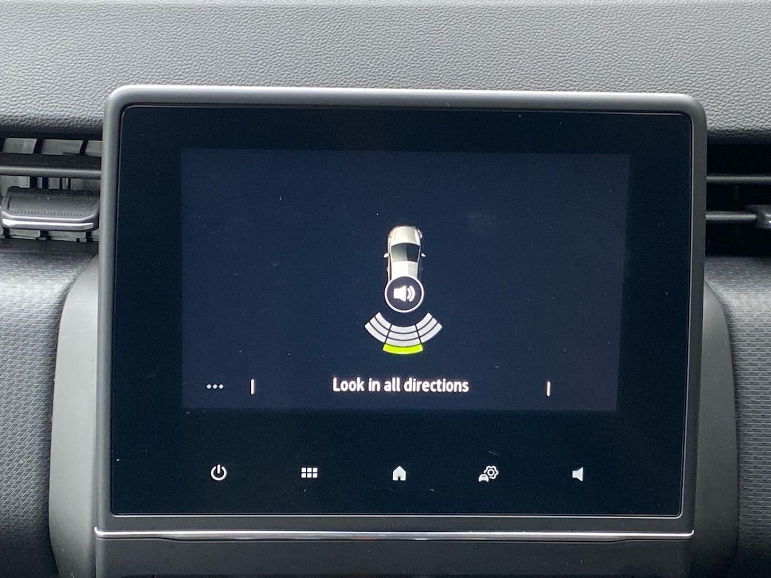 Used Renault Clio 2021 for sale - 77789576: Photo 23