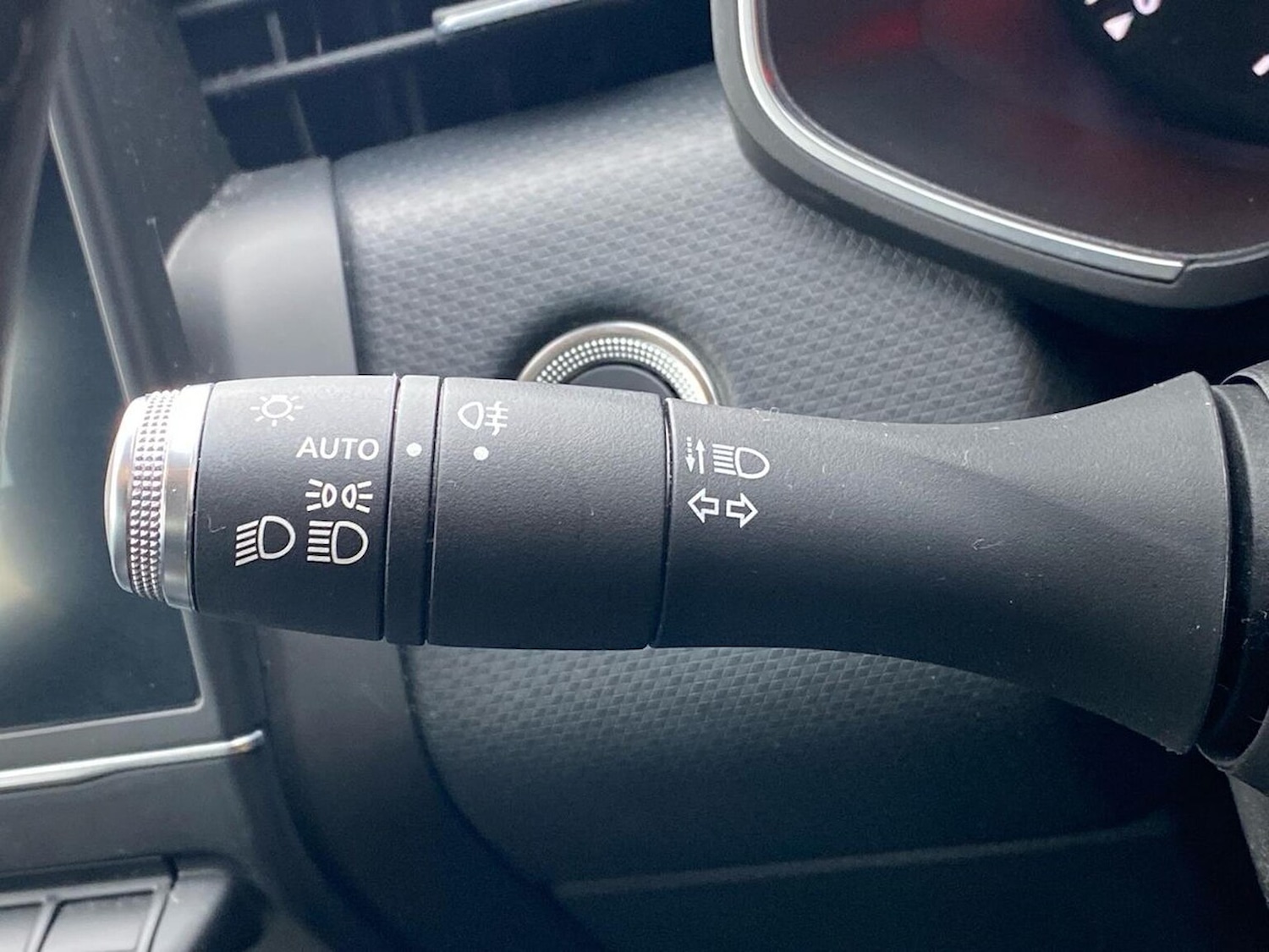 Used Renault Clio 2021 for sale - 77789576: Photo 28