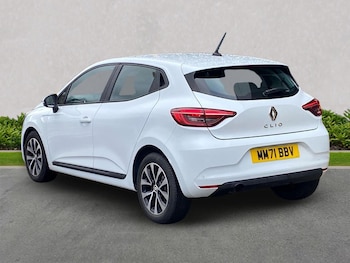 Used Renault Clio 2021 for sale - 77789576: Photo