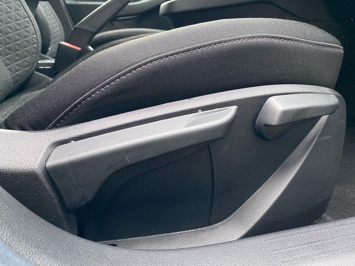 Used Renault Clio 2021 for sale - 77789576: Photo 30