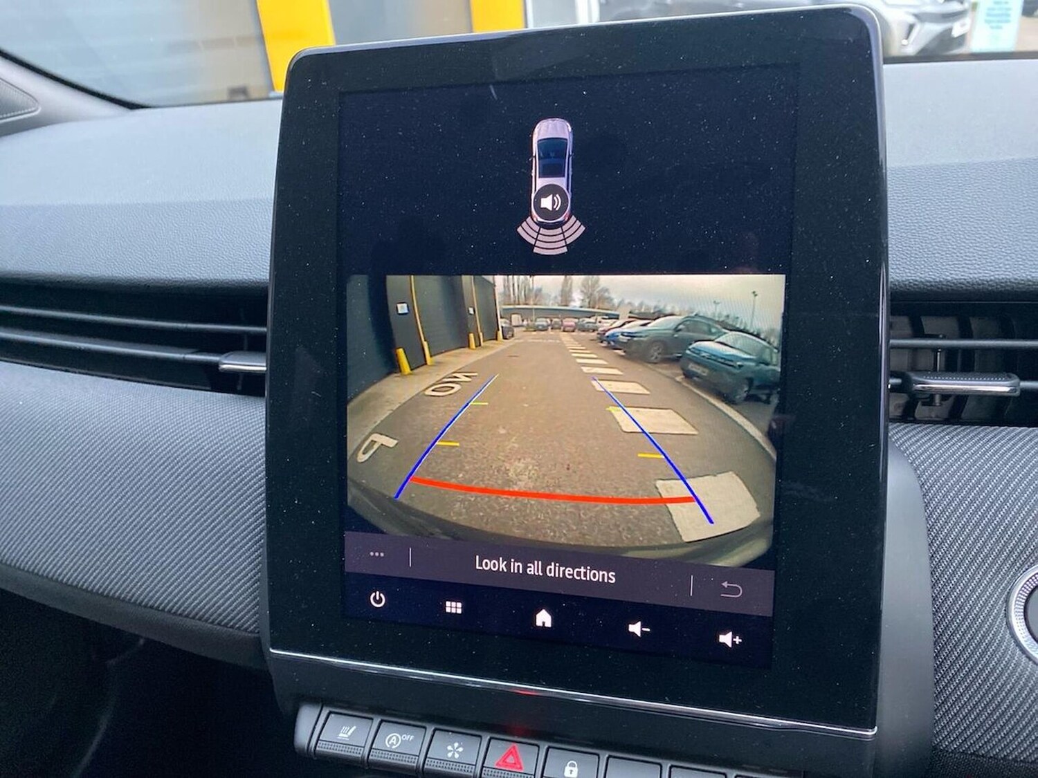 Used Renault Clio 2025 for sale - 77034632: Photo 25