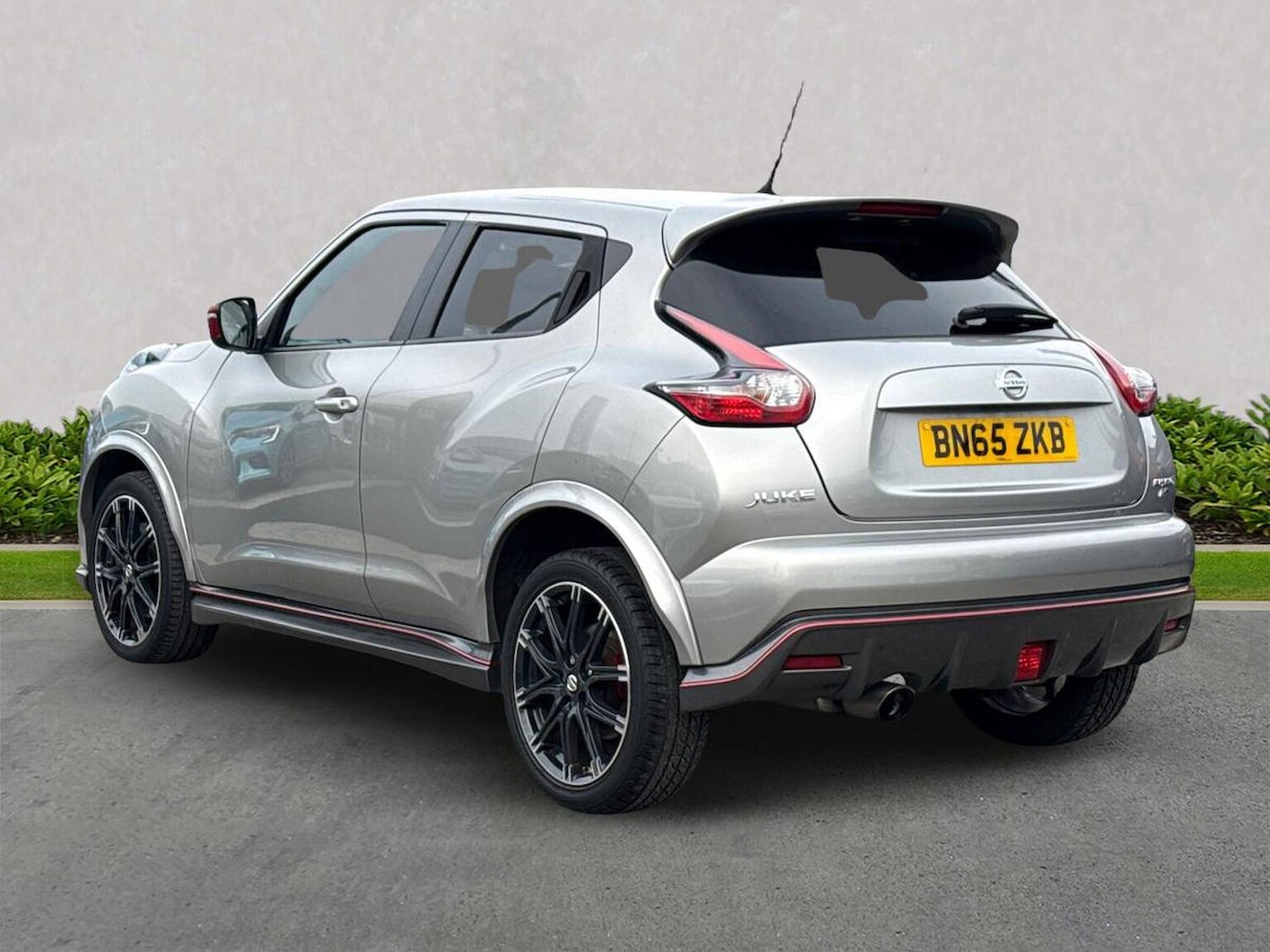 Used Nissan Juke 2015 for sale - 76313857: Photo 2