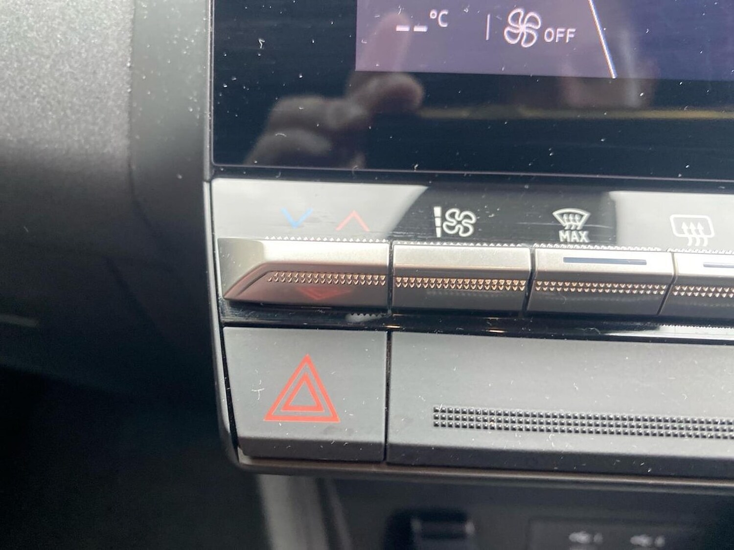 Used Renault Captur 2025 for sale - 76490526: Photo 22