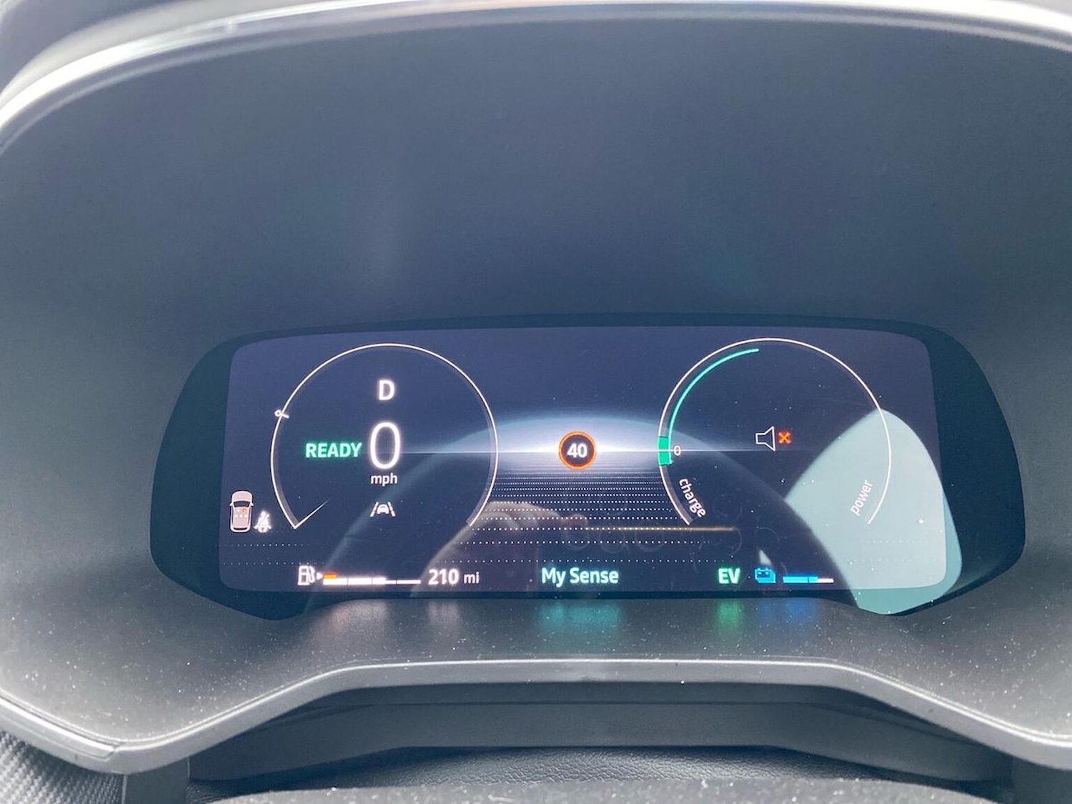 Used Renault Clio 2025 for sale - 76554240: Photo 10