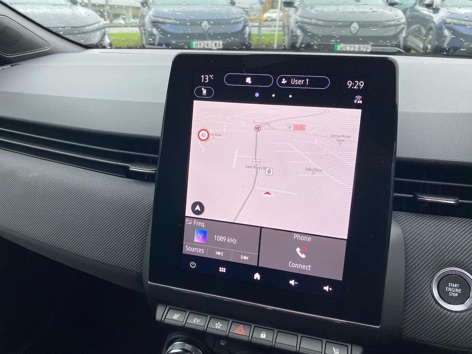 Used Renault Clio 2025 for sale - 76554240: Photo 11