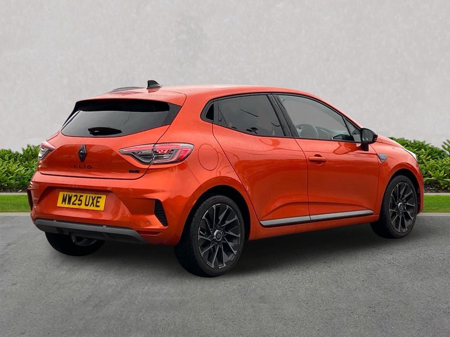 Used Renault Clio 2025 for sale - 76554240: Photo 18