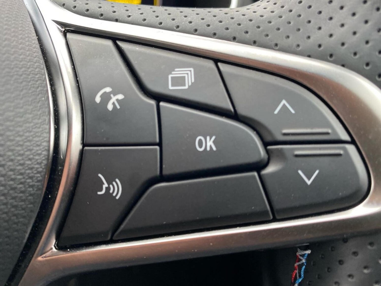 Used Renault Clio 2025 for sale - 76554240: Photo 26