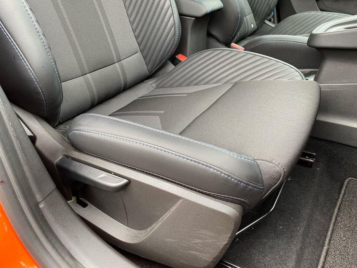 Used Renault Clio 2025 for sale - 76554240: Photo 30