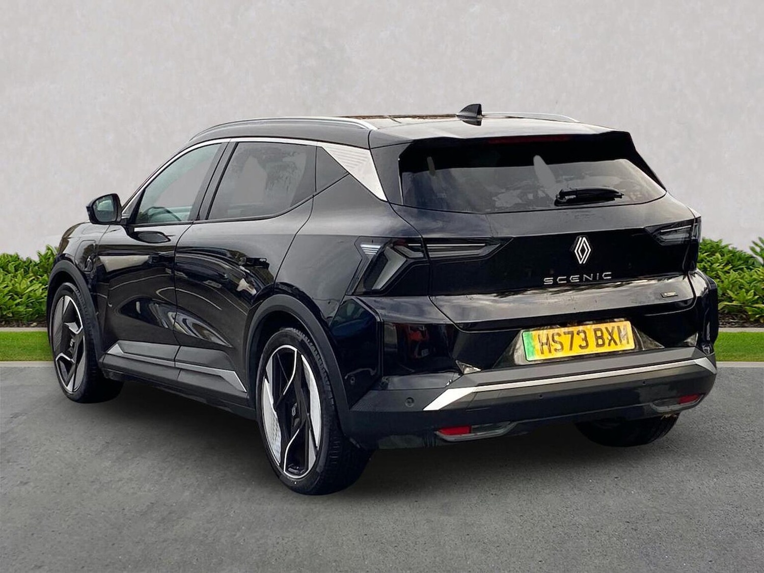 Used Renault Scenic E-Tech 2024 for sale - 76449591: Photo 2