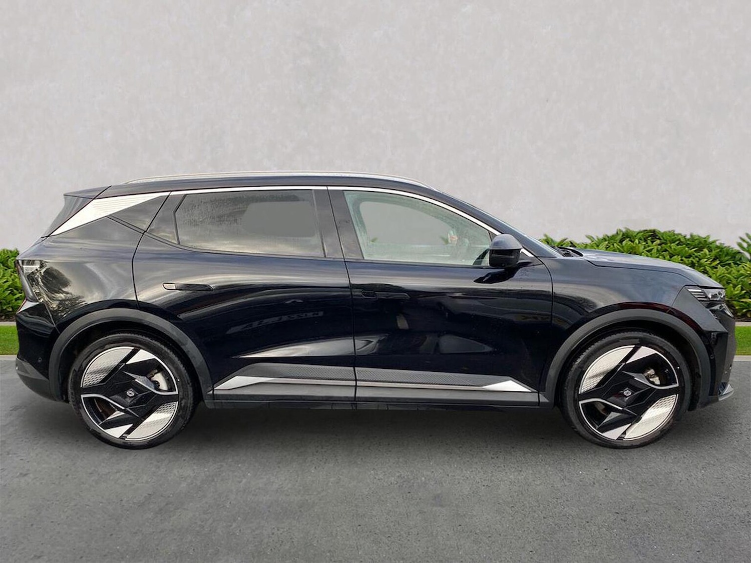 Used Renault Scenic E-Tech 2024 for sale - 76449591: Photo 3