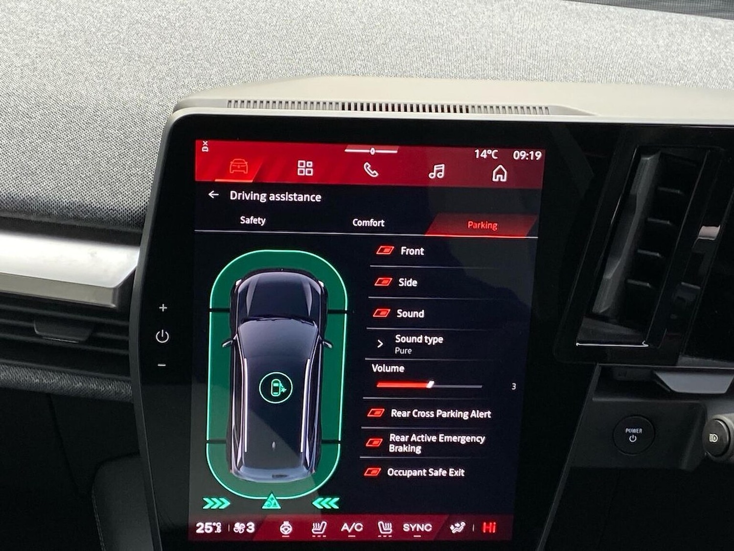 Used Renault Scenic E-Tech 2024 for sale - 76449591: Photo 43