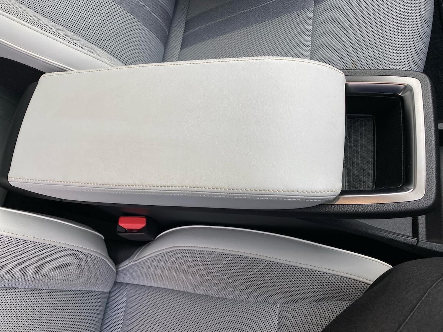 Used Renault Scenic E-Tech 2024 for sale - 76449591: Photo 45