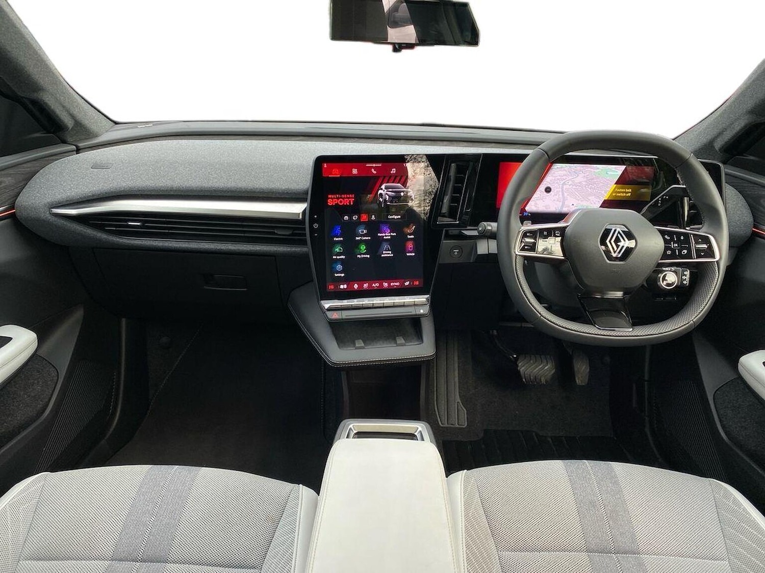 Used Renault Scenic E-Tech 2024 for sale - 76449591: Photo 8
