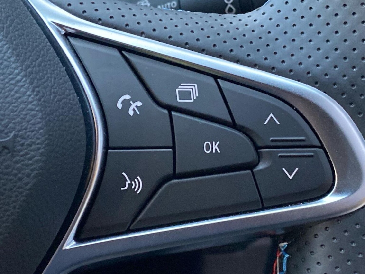 Used Renault Arkana 2025 for sale - 76449590: Photo 27