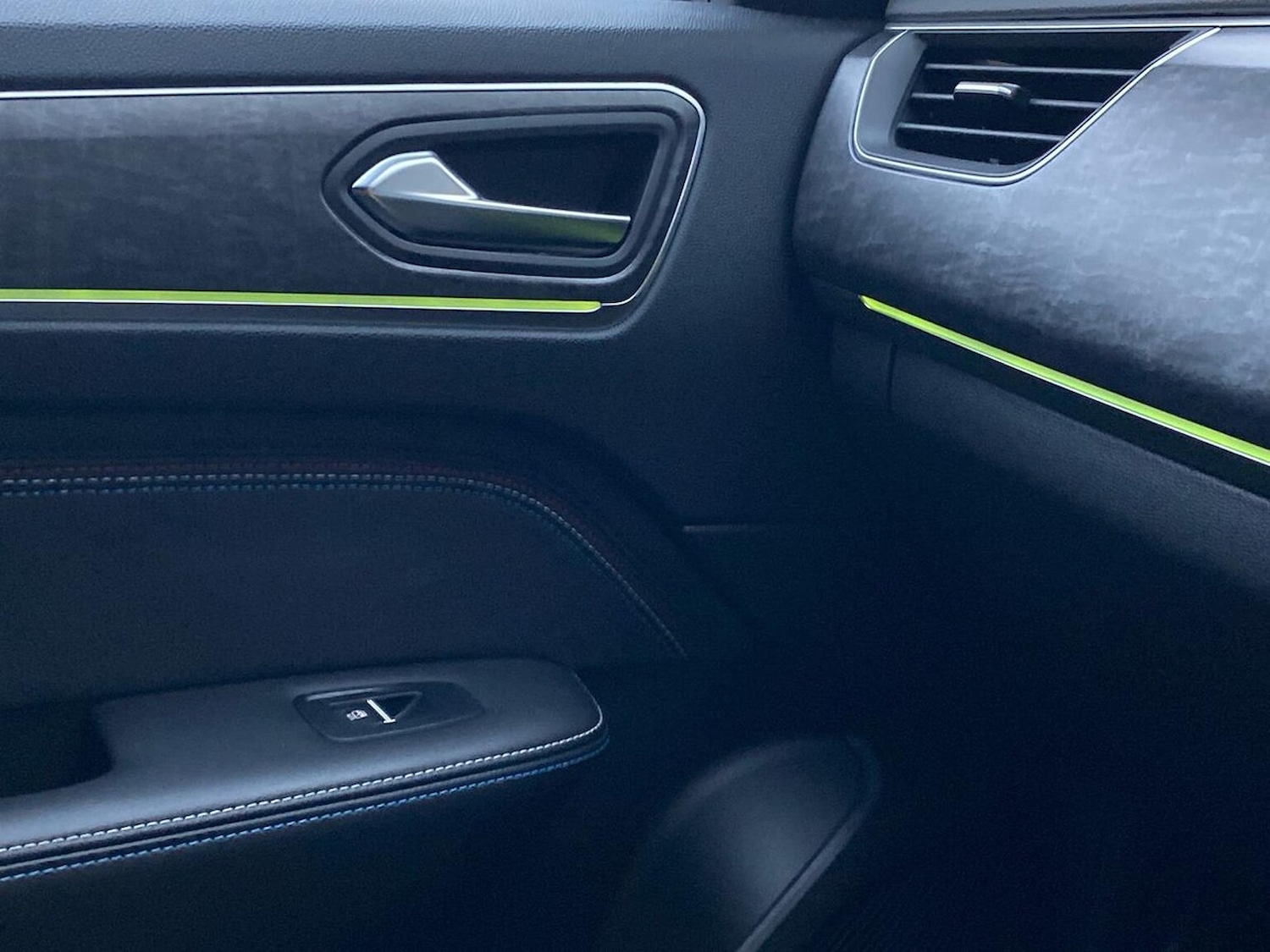 Used Renault Arkana 2025 for sale - 76449590: Photo 32