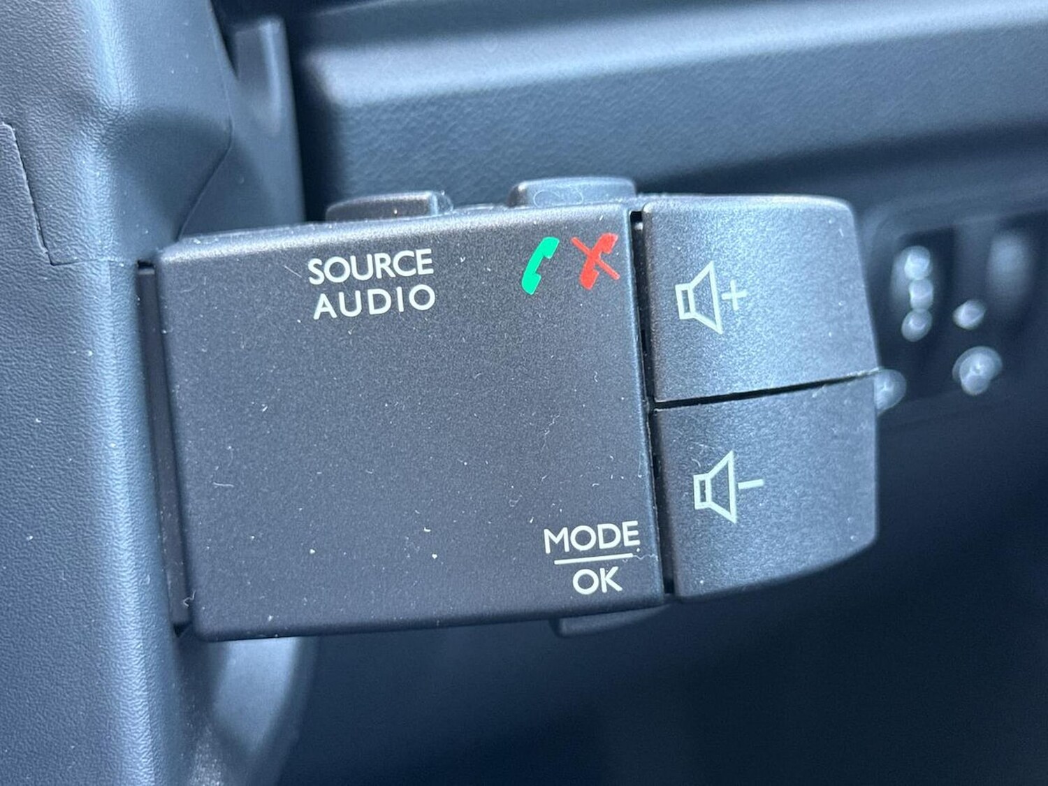 Used Renault Captur 2019 for sale - 78195444: Photo 32