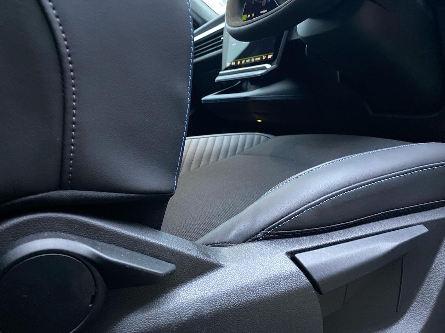 Used Renault Scenic E-Tech 2024 for sale - 77906717: Photo 30