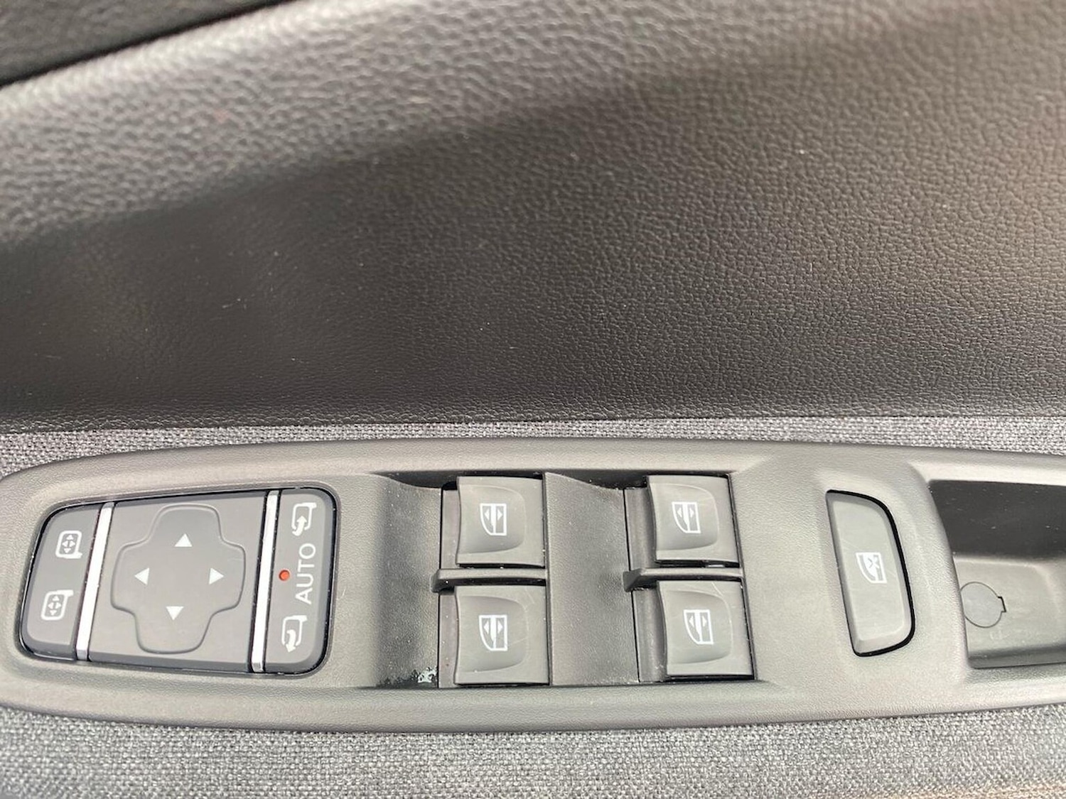 Used Renault Zoe 2021 for sale - 76627962: Photo 21