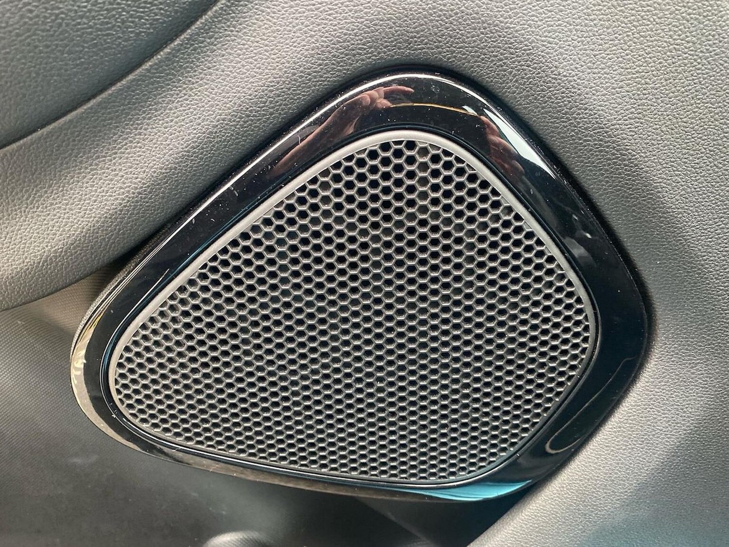 Used Renault Zoe 2021 for sale - 76627962: Photo 31