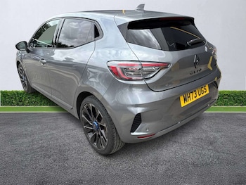 Used Renault Clio 2024 for sale - 78802763: Photo