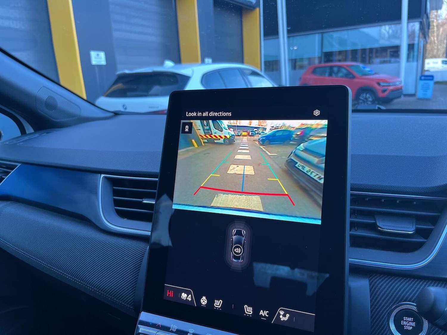 Used Renault Captur 2024 for sale - 77012411: Photo 25