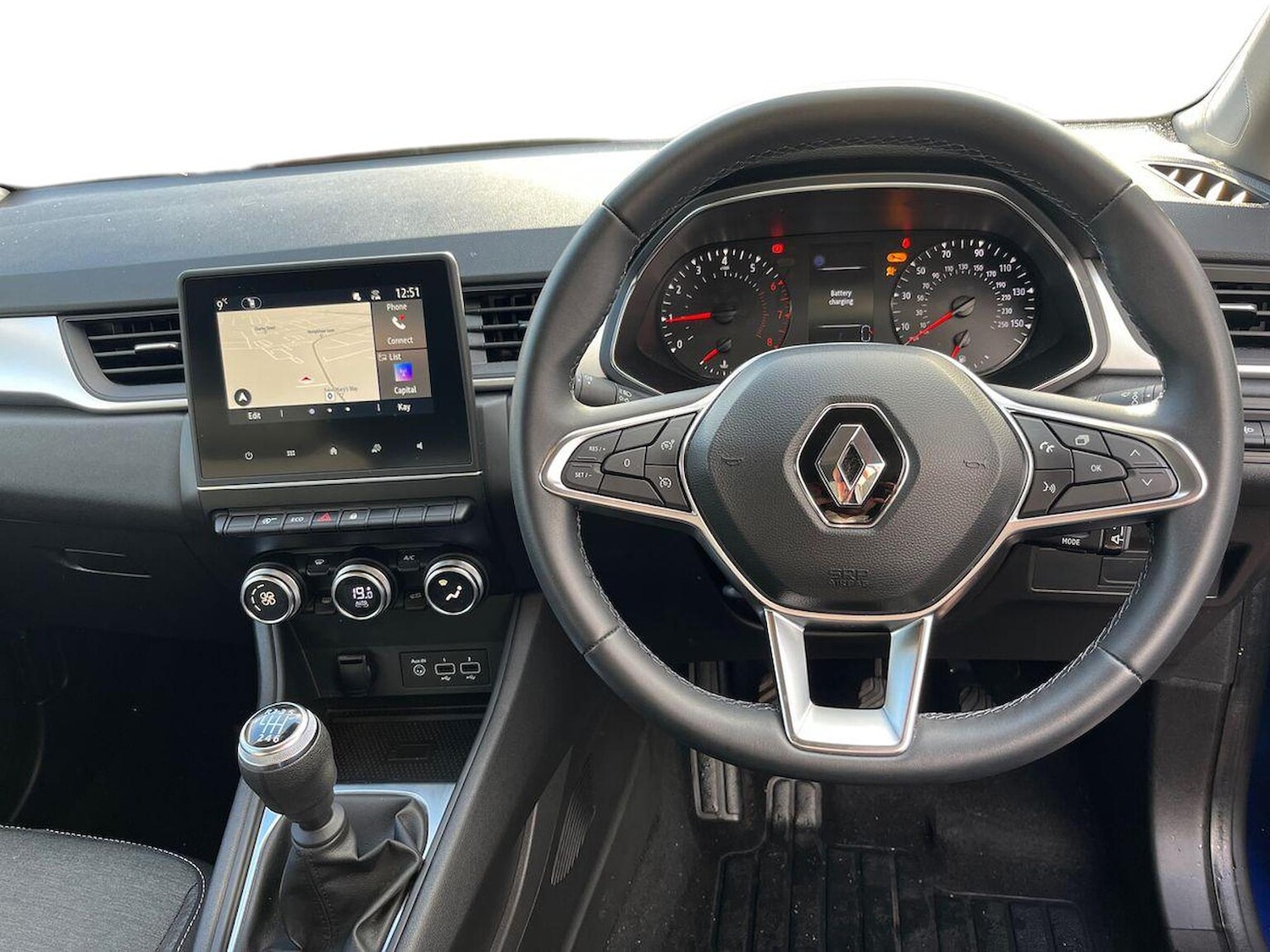 Used Renault Captur 2022 for sale - 76682631: Photo 9