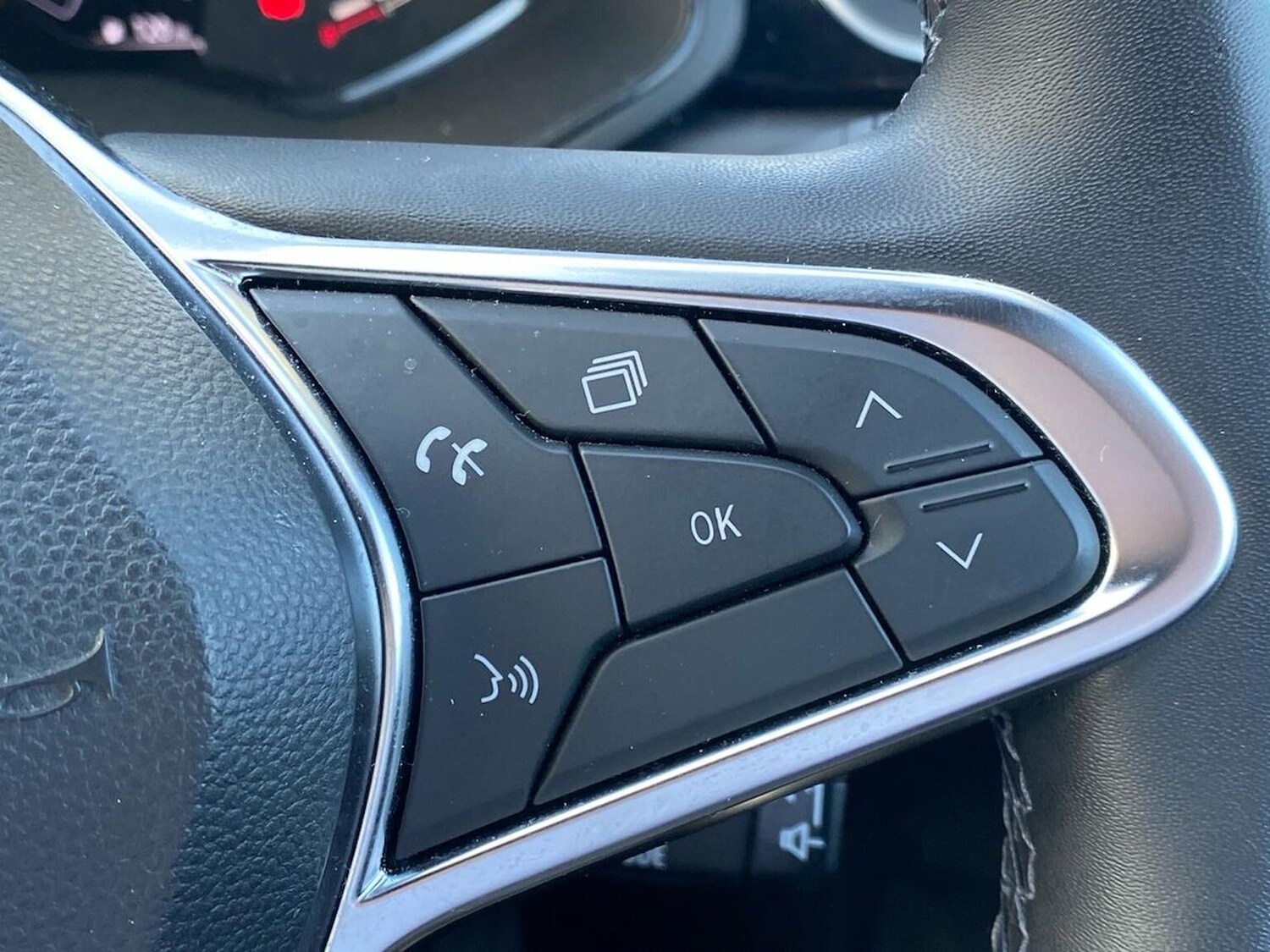 Used Renault Captur 2023 for sale - 78195438: Photo 28