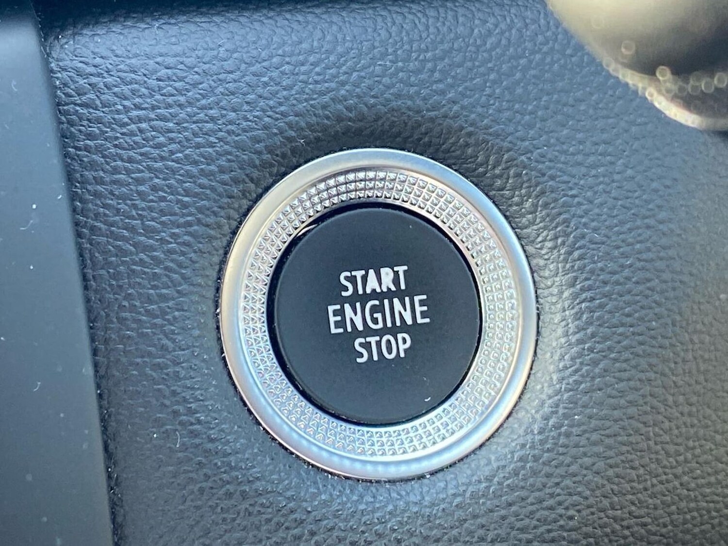 Used Renault Captur 2023 for sale - 78195438: Photo 32