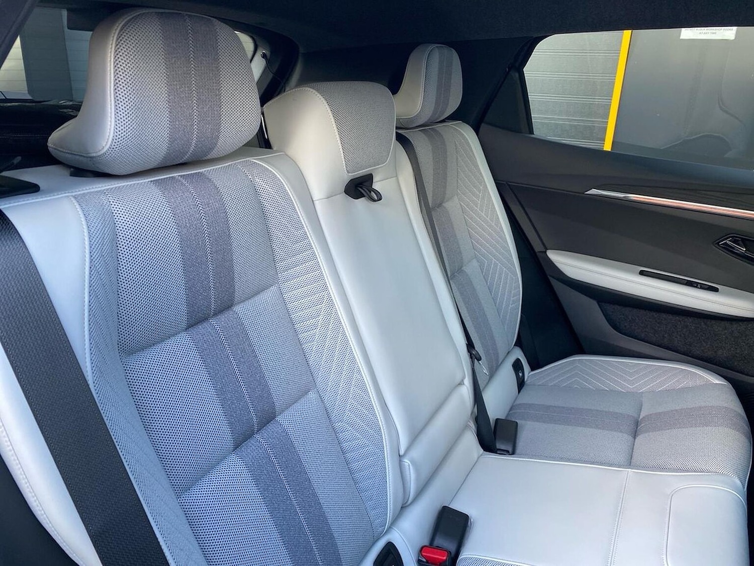 Used Renault Scenic E-Tech 2024 for sale - 76392472: Photo 16