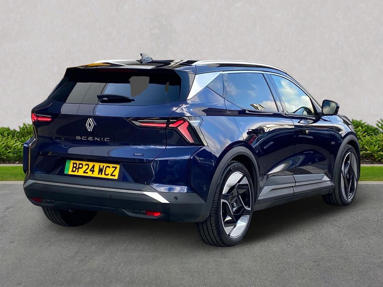 Used Renault Scenic E-Tech 2024 for sale - 76392472: Photo 18