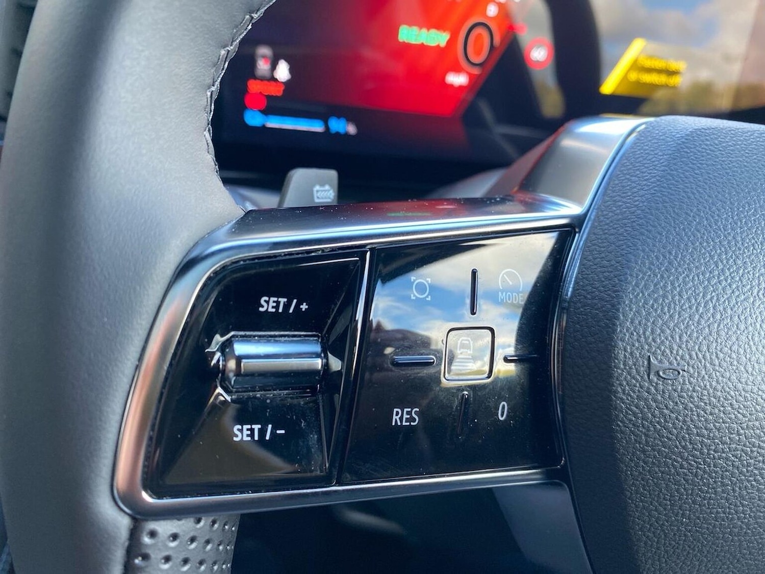 Used Renault Scenic E-Tech 2024 for sale - 76392472: Photo 27