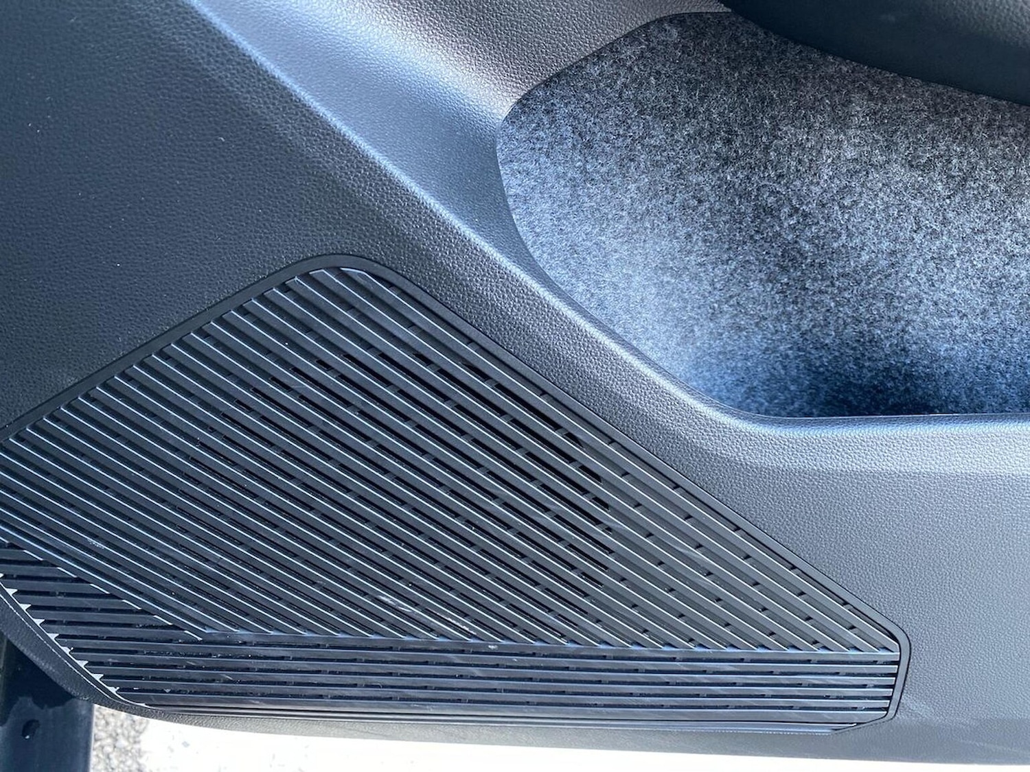 Used Renault Scenic E-Tech 2024 for sale - 76392472: Photo 31