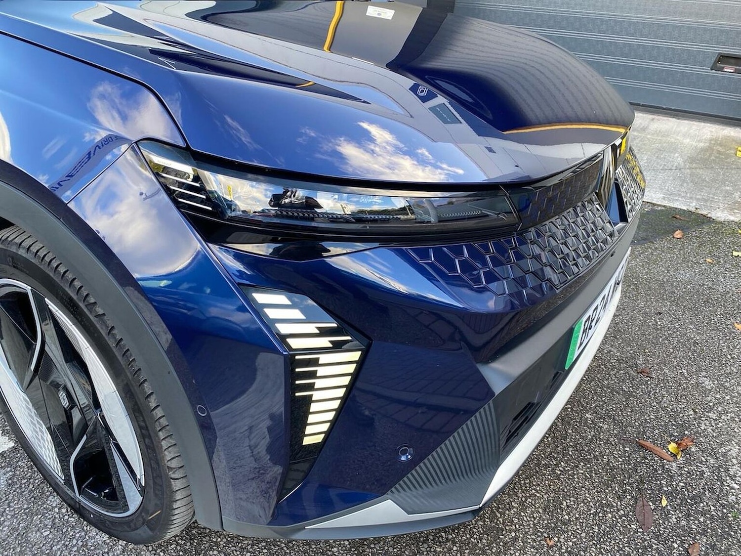 Used Renault Scenic E-Tech 2024 for sale - 76392472: Photo 33