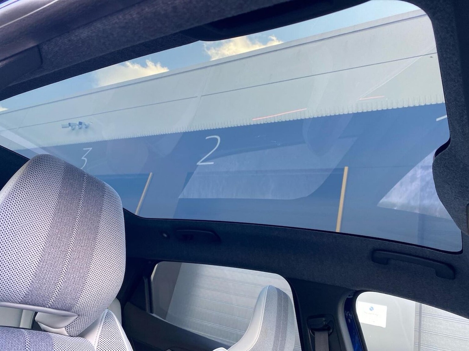 Used Renault Scenic E-Tech 2024 for sale - 76392472: Photo 44