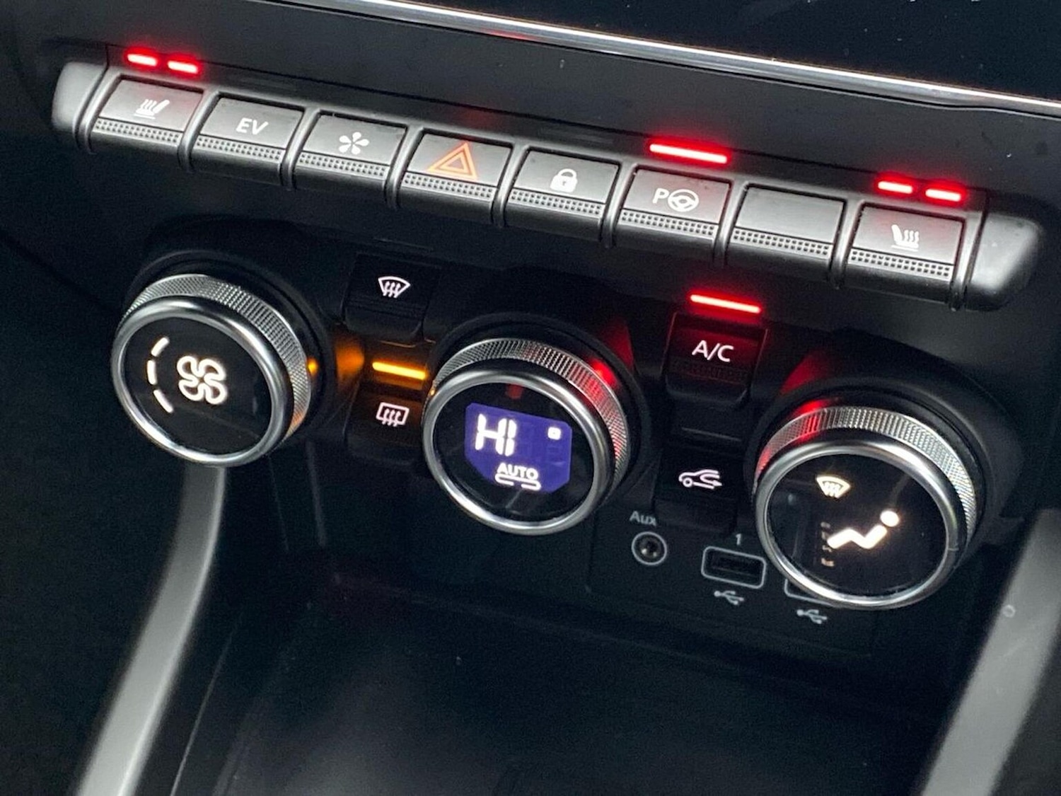 Used Renault Arkana 2023 for sale - 76762449: Photo 12