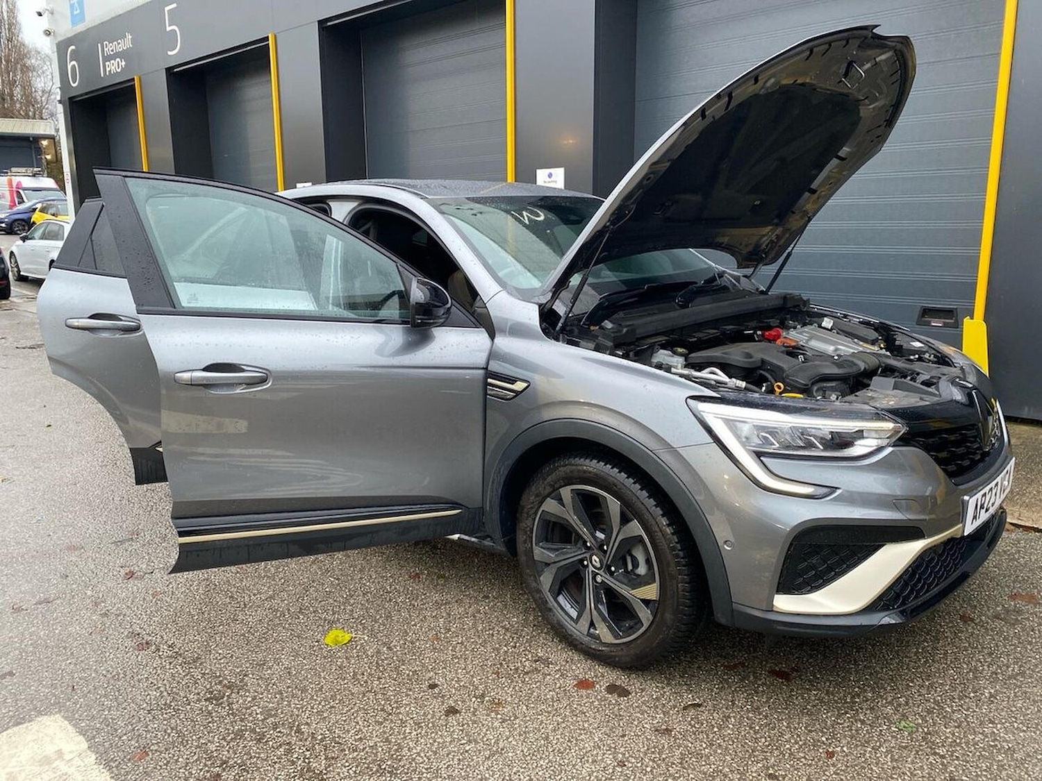 Used Renault Arkana 2023 for sale - 76762449: Photo 39