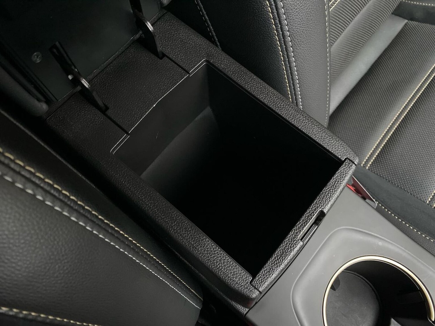 Used Renault Arkana 2023 for sale - 76762449: Photo 47