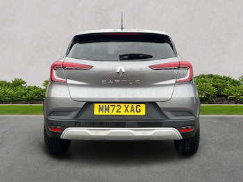 Used Renault Captur 2022 for sale - 76762448: Photo