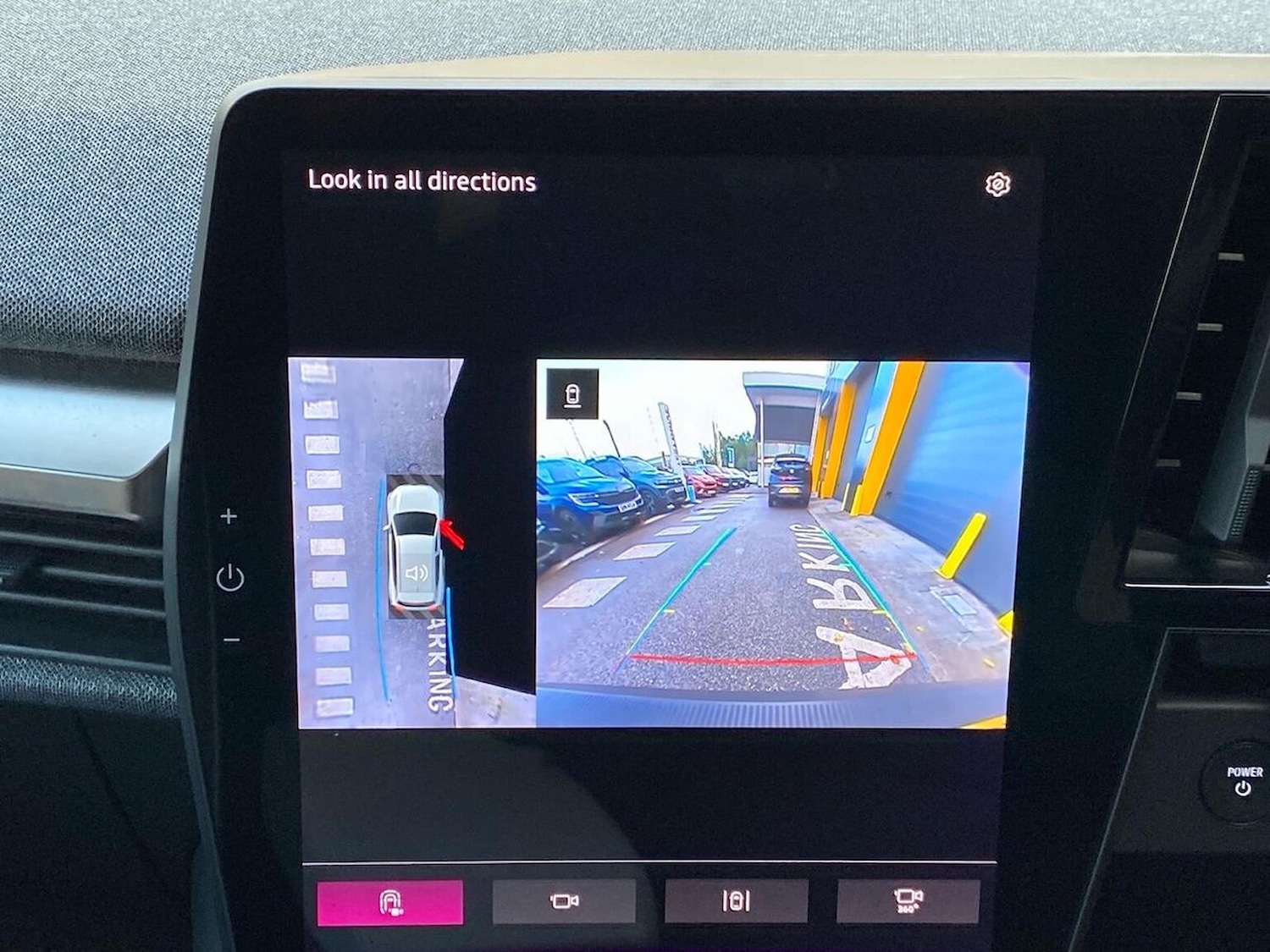 Used Renault Scenic E-Tech 2024 for sale - 76430821: Photo 23