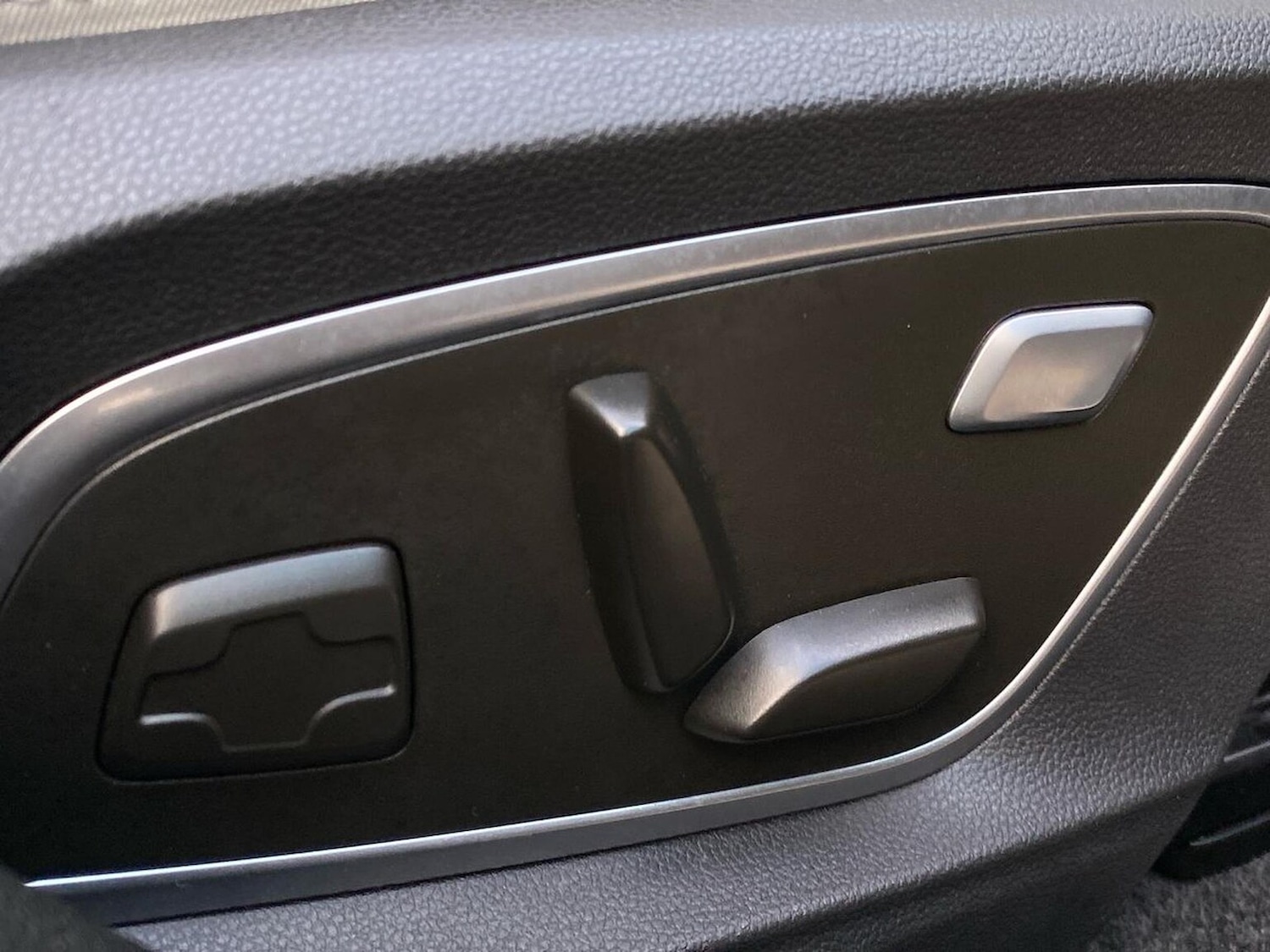 Used Renault Scenic E-Tech 2024 for sale - 76430821: Photo 30