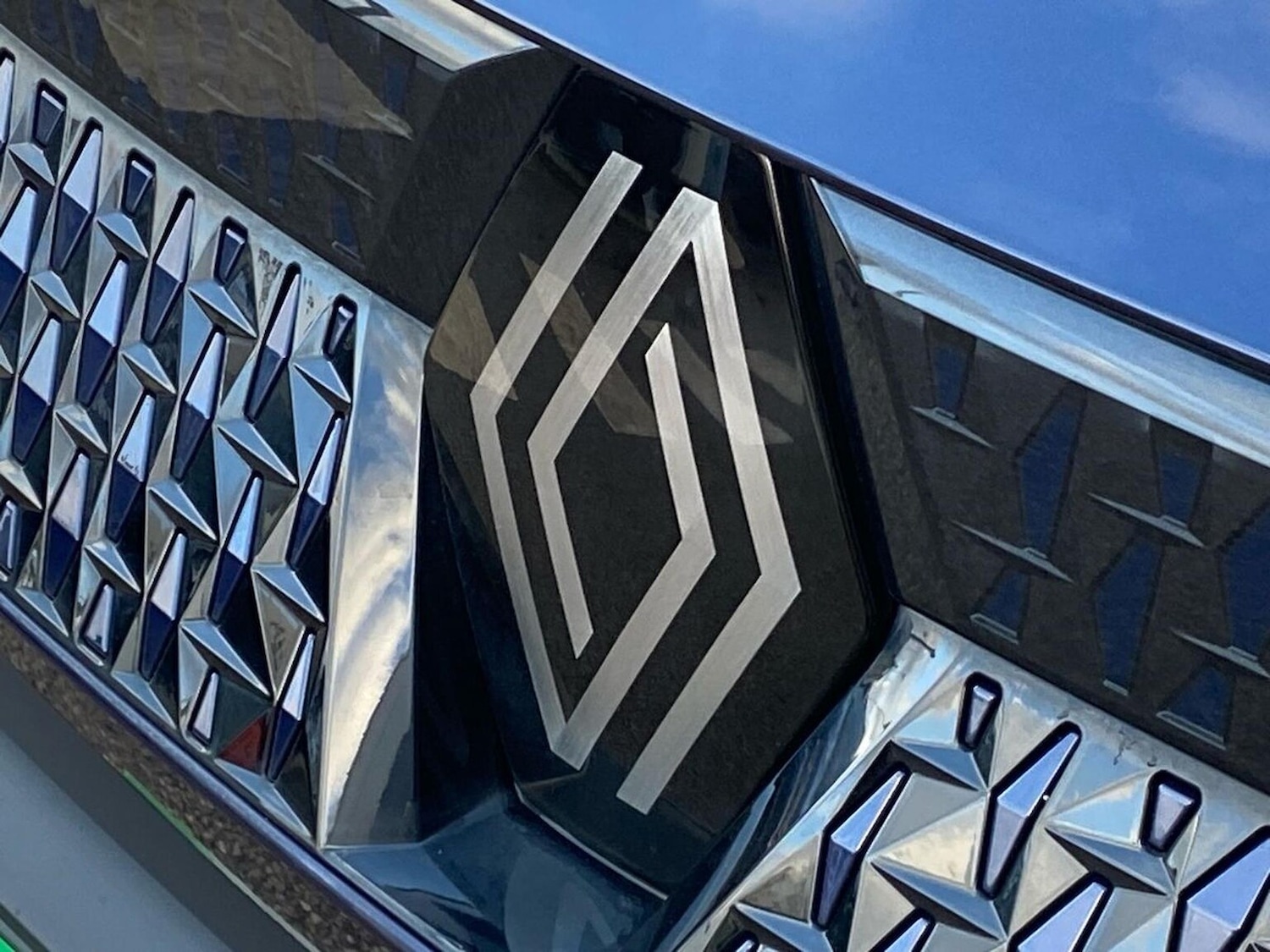 Used Renault Scenic E-Tech 2024 for sale - 76430821: Photo 33