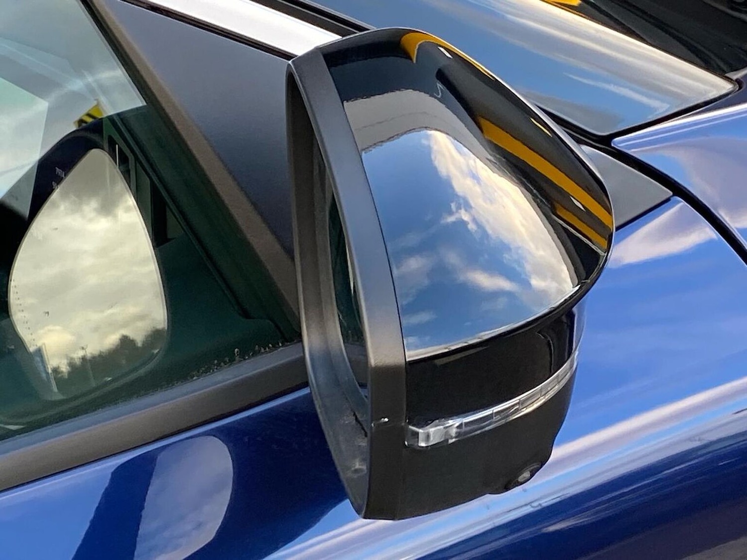 Used Renault Scenic E-Tech 2024 for sale - 76430821: Photo 38