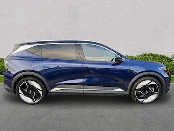 Used Renault Scenic E-Tech 2024 for sale - 76430821: Photo