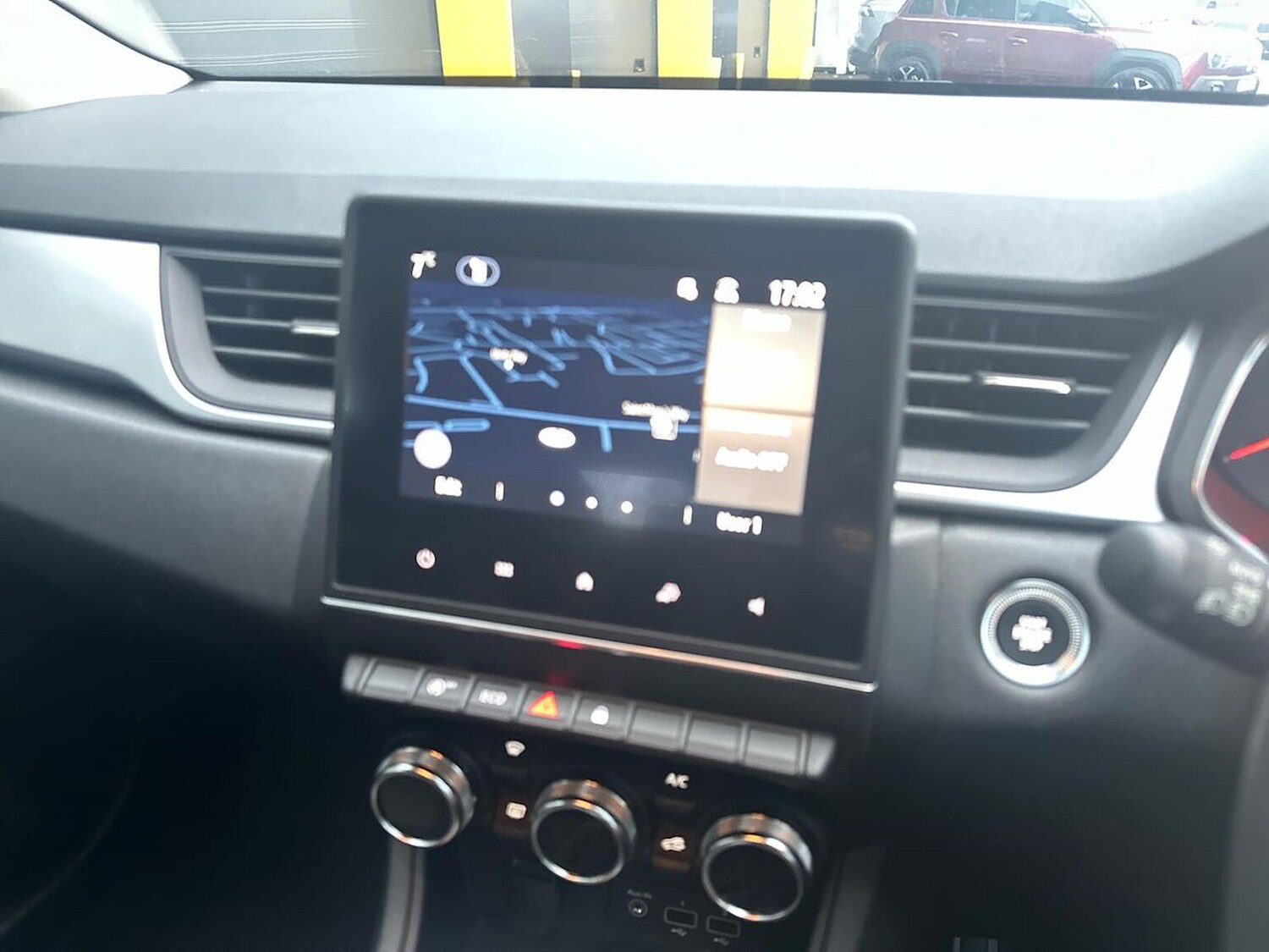 Used Renault Captur 2023 for sale - 78026147: Photo 11