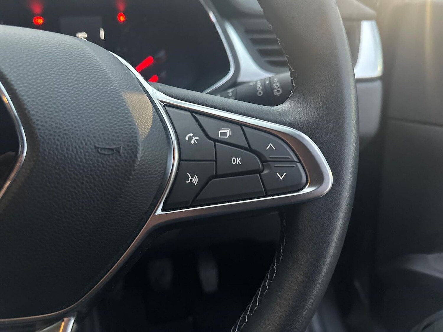 Used Renault Captur 2023 for sale - 78026147: Photo 26