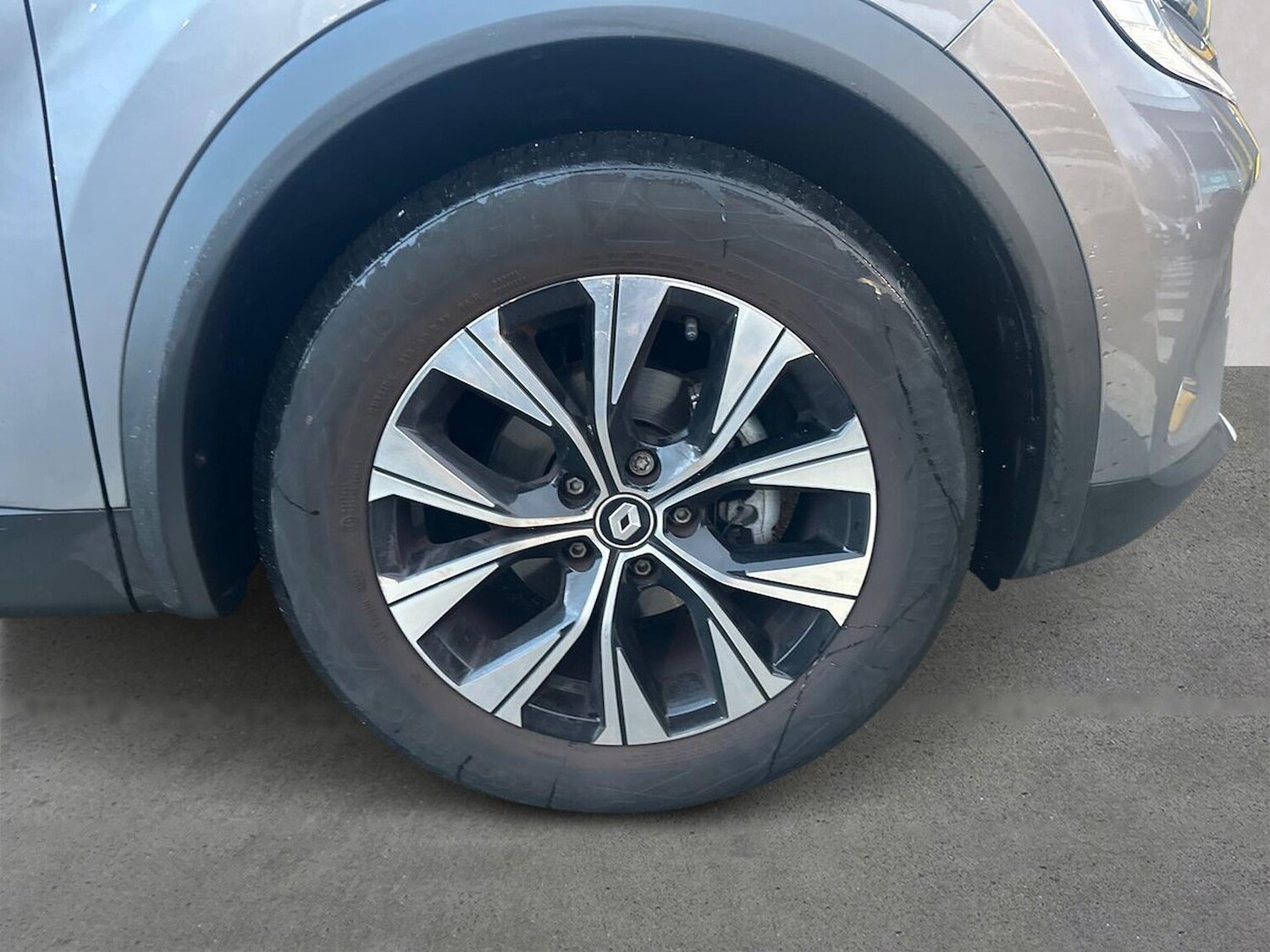 Used Renault Captur 2023 for sale - 78026147: Photo 6