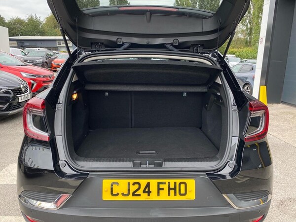 Used Renault Captur 2024 for sale - 75644393: Photo 17