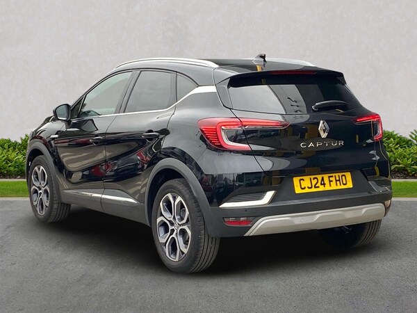 Used Renault Captur 2024 for sale - 75644393: Photo 2