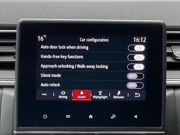 Used Renault Captur 2024 for sale - 75644393: Photo 39